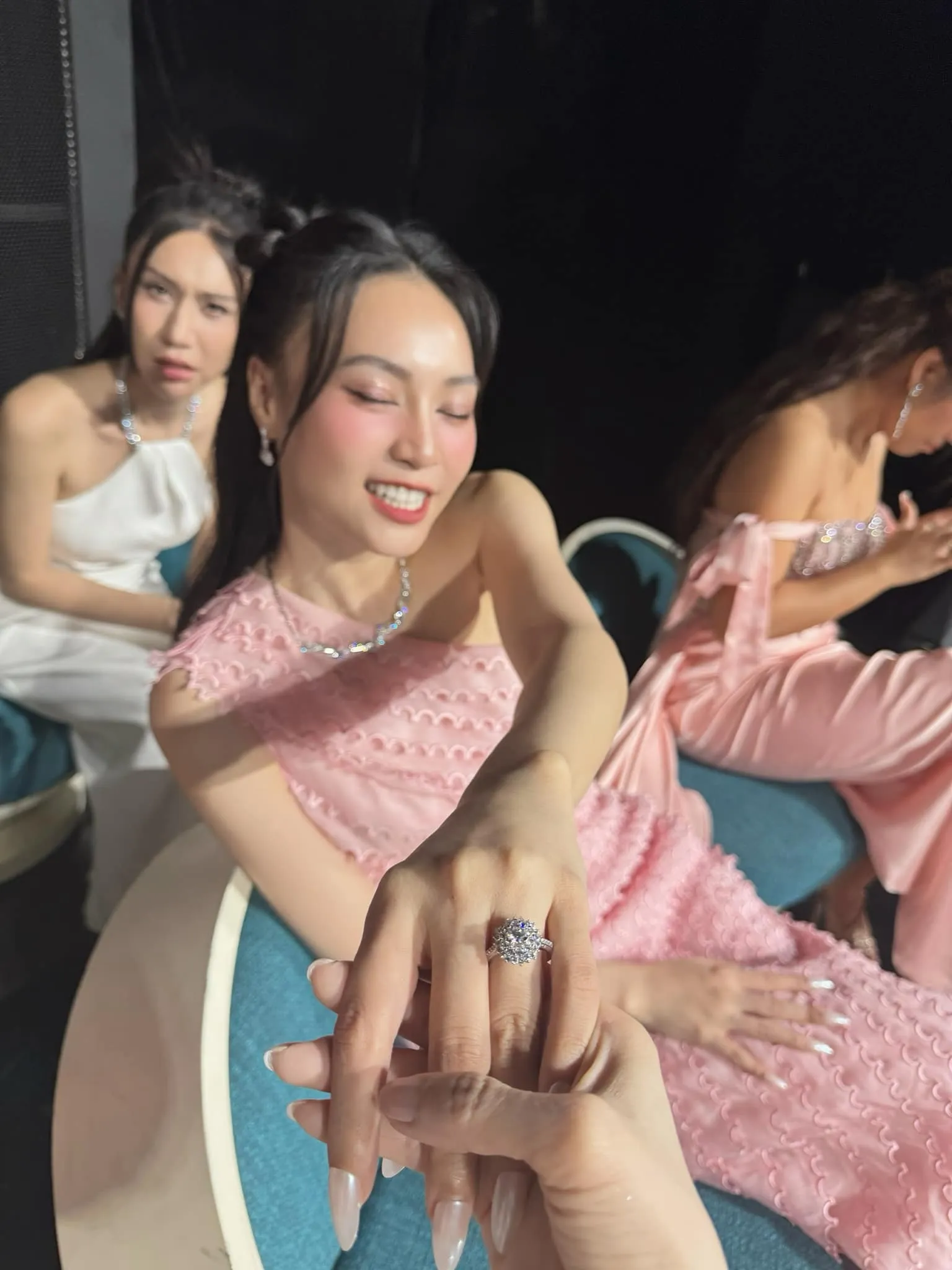 thuc-hu-ninh-duong-lan-ngoc-duoc-cau-hon