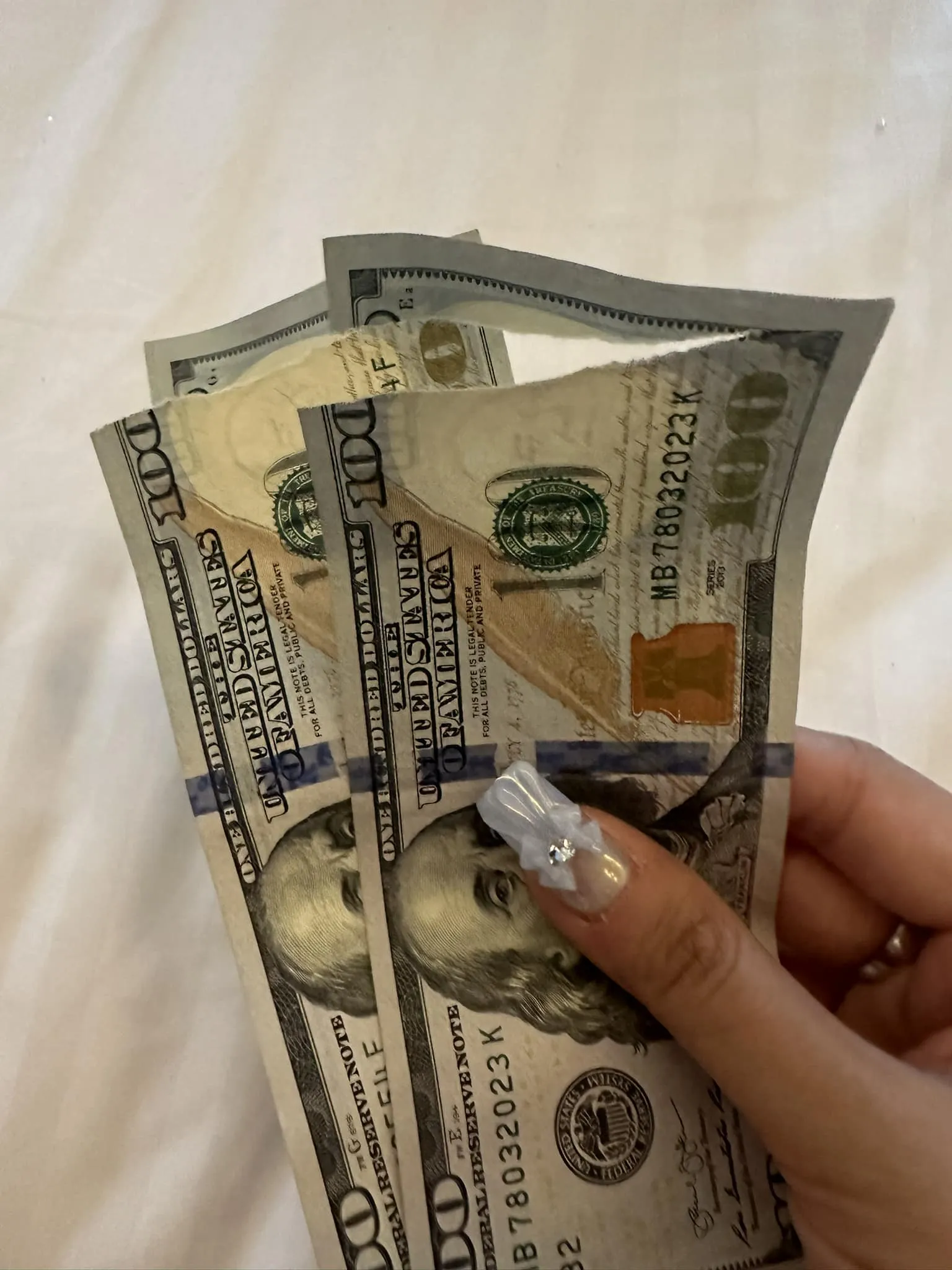 dam-cuoi-thanh-van-hugo-va-chong-doanh-nhan-1