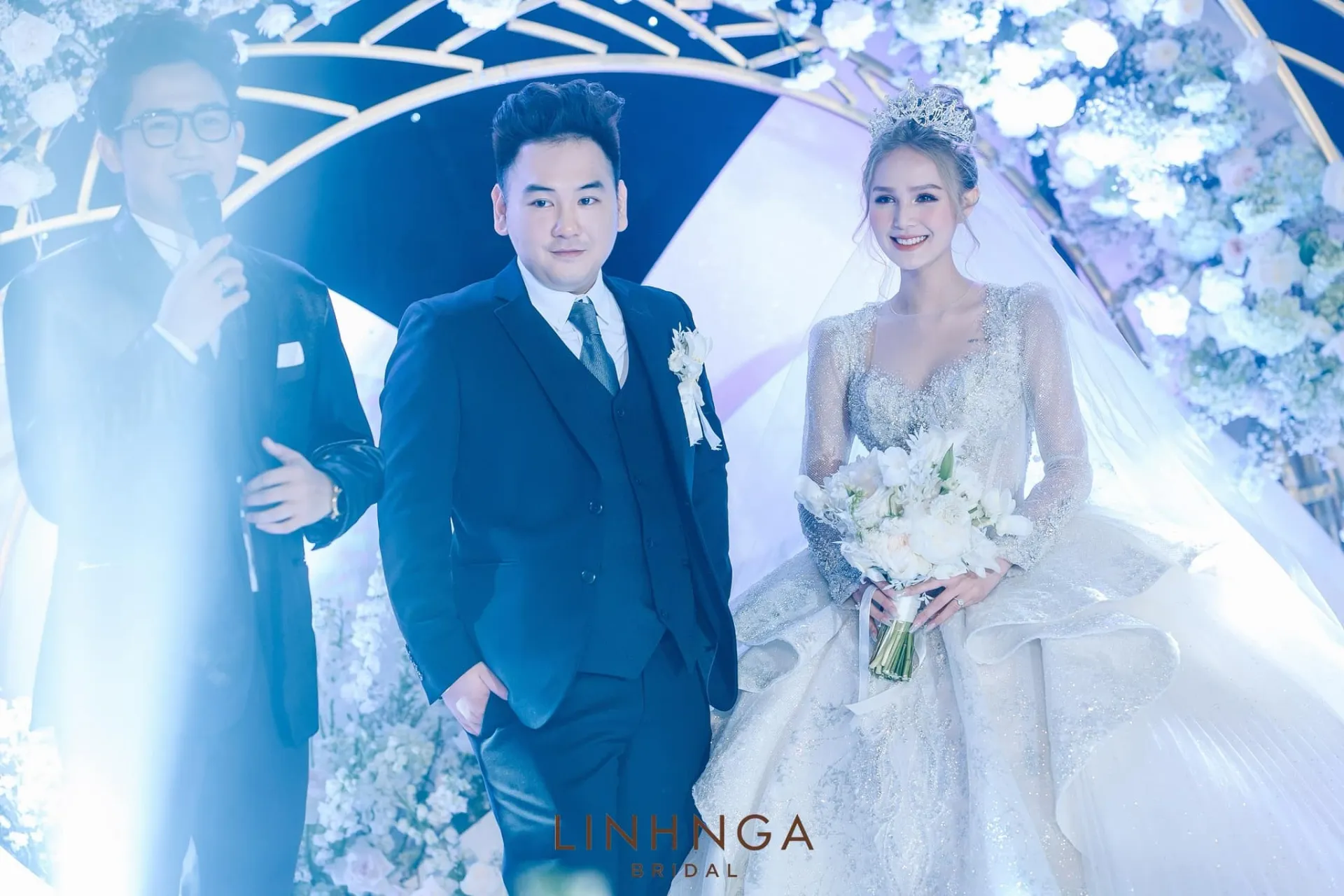 xemesis-ke-ve-nu-hon-dau-voi-xoai-non