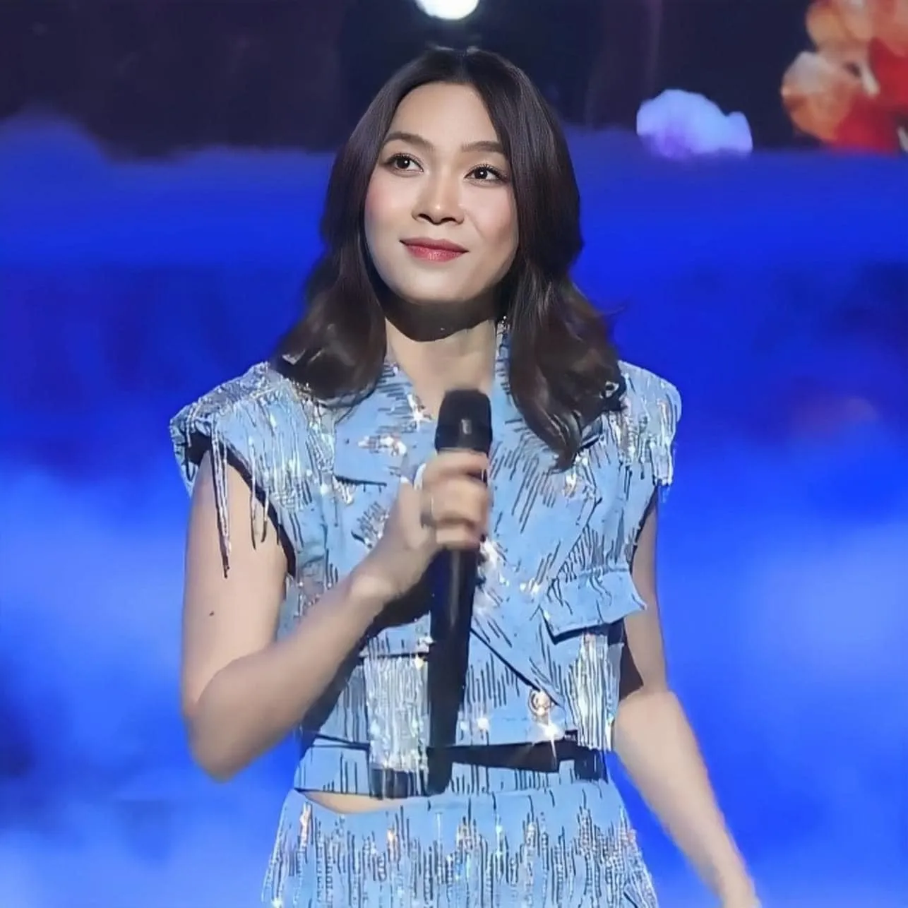 chi-dep-dap-gio-re-song-2