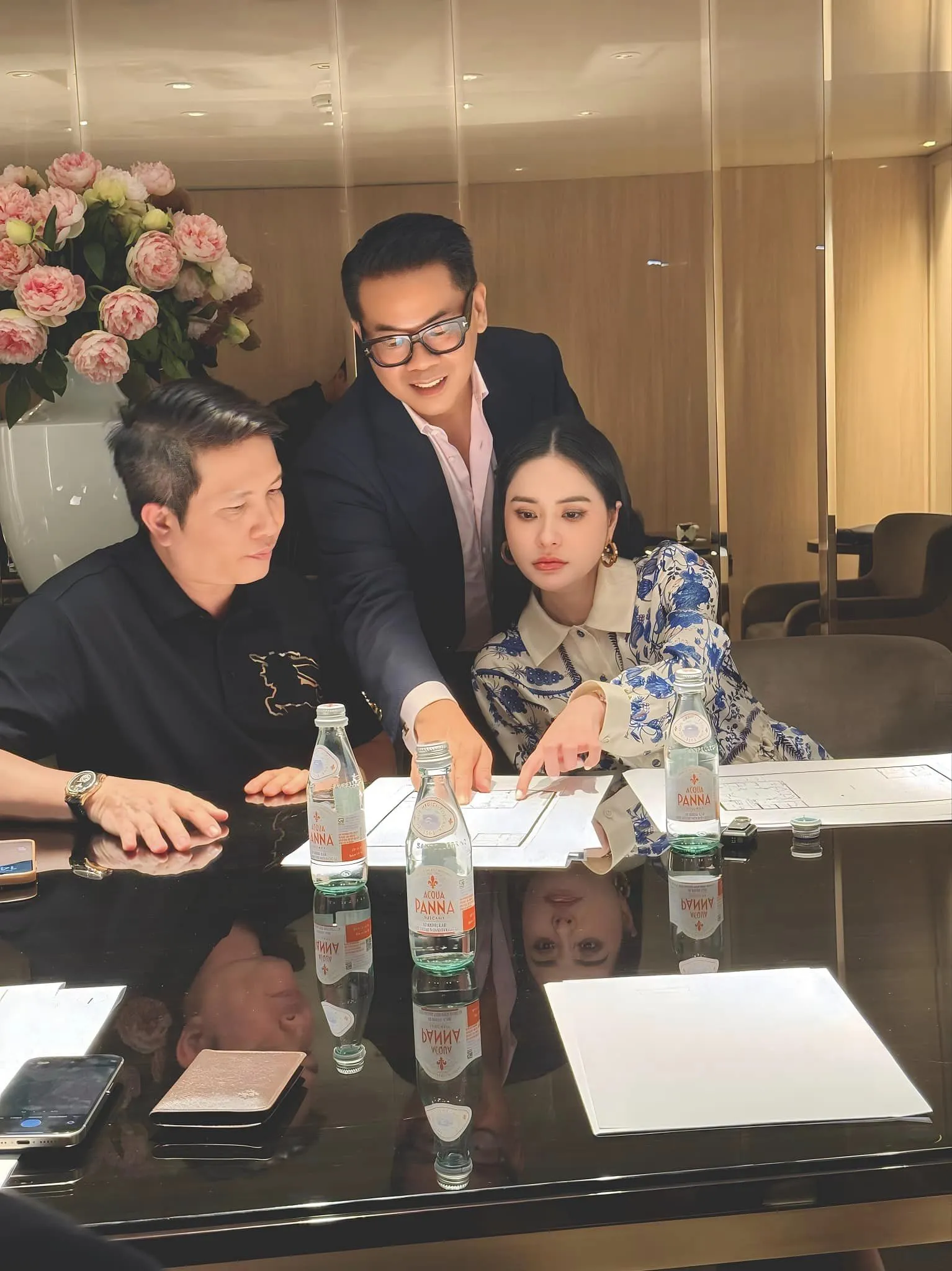 doan-di-bang-chia-se-qua-trinh-giao-hang-cua-thai-cong