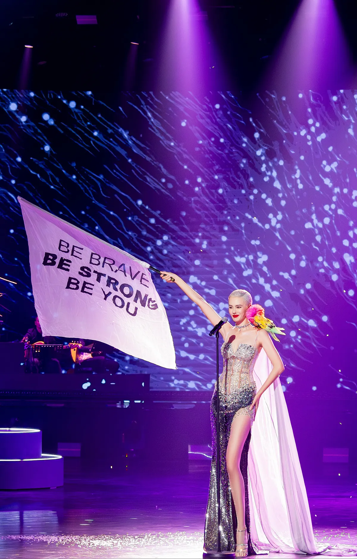 SK_C5_3cam_2890-Enhanced-NR