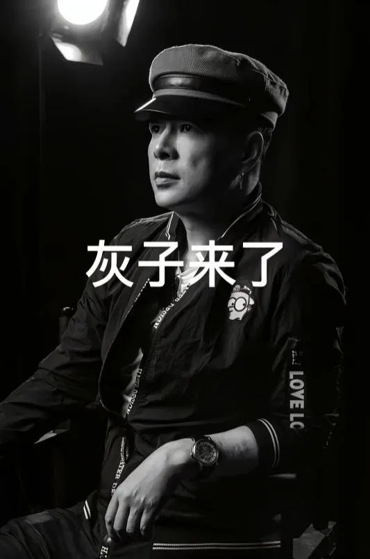 nam-ca-si-qua-doi-tai-nha-rieng-sau-nhieu-ngay-moi-duoc-phat-hien-3