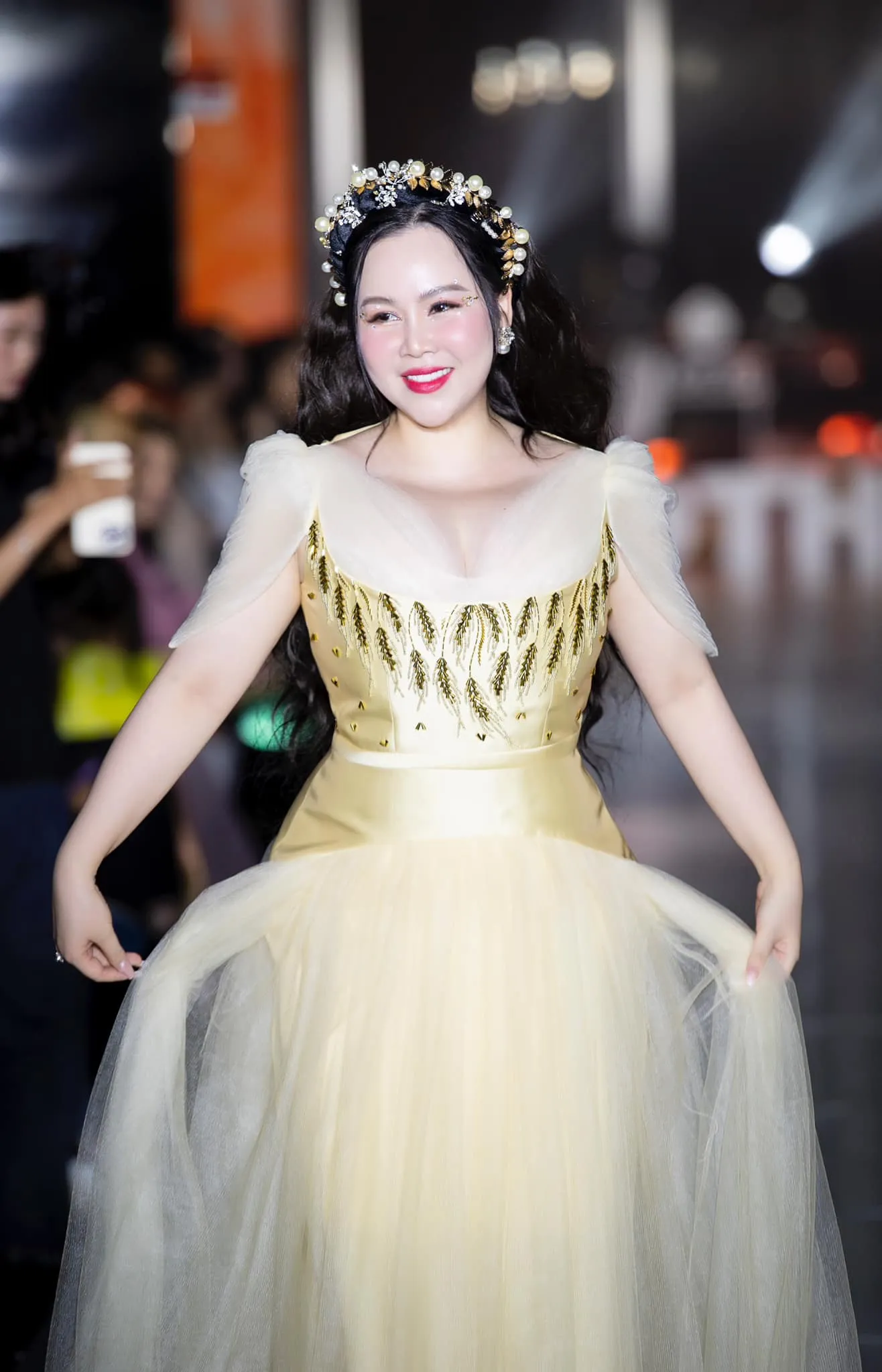 nu-dien-vien-truong-phuong-ly-hon-chong-tay-sau-7-nam-gan-bo-3
