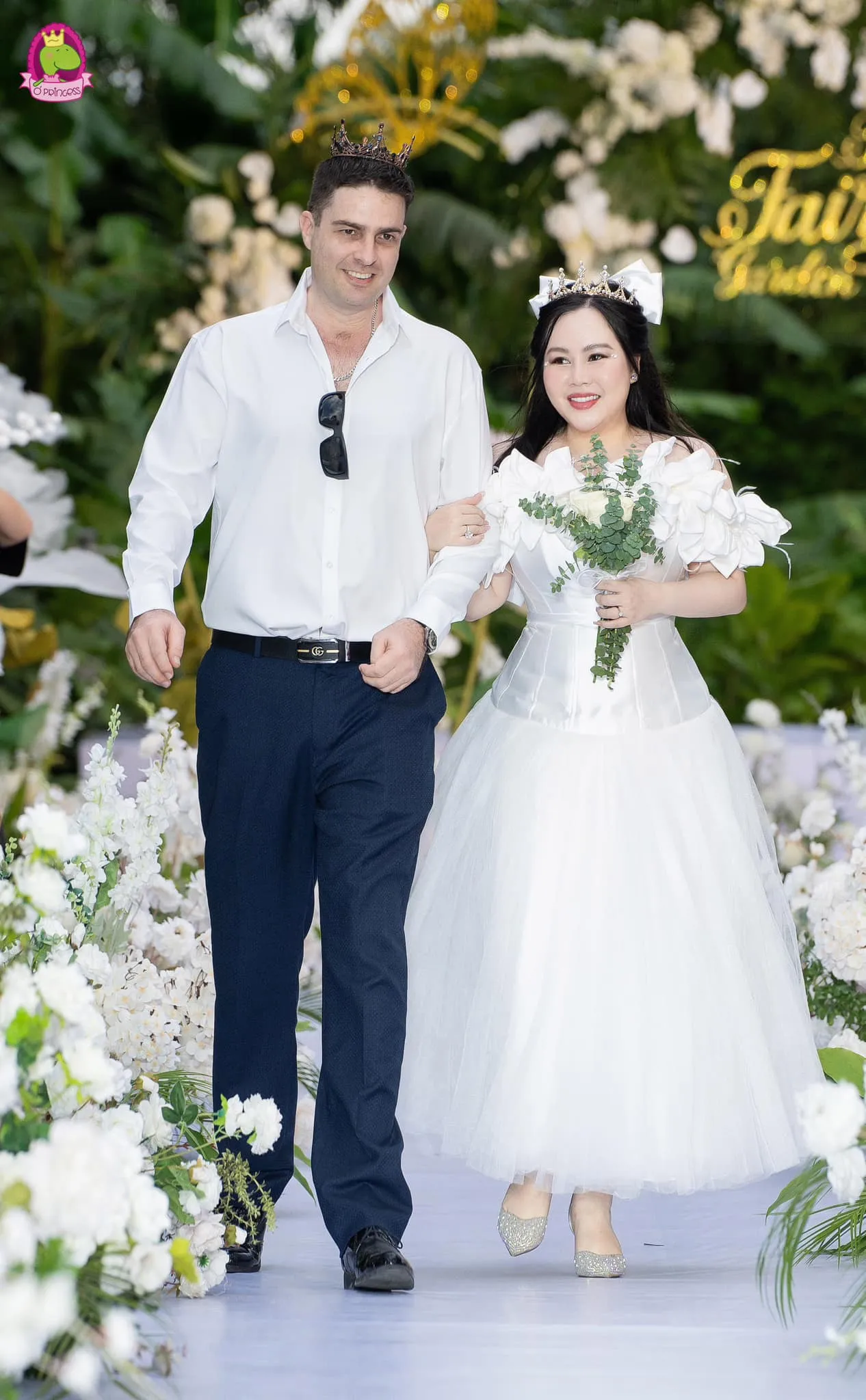 nu-dien-vien-truong-phuong-ly-hon-chong-tay-sau-7-nam-gan-bo-4