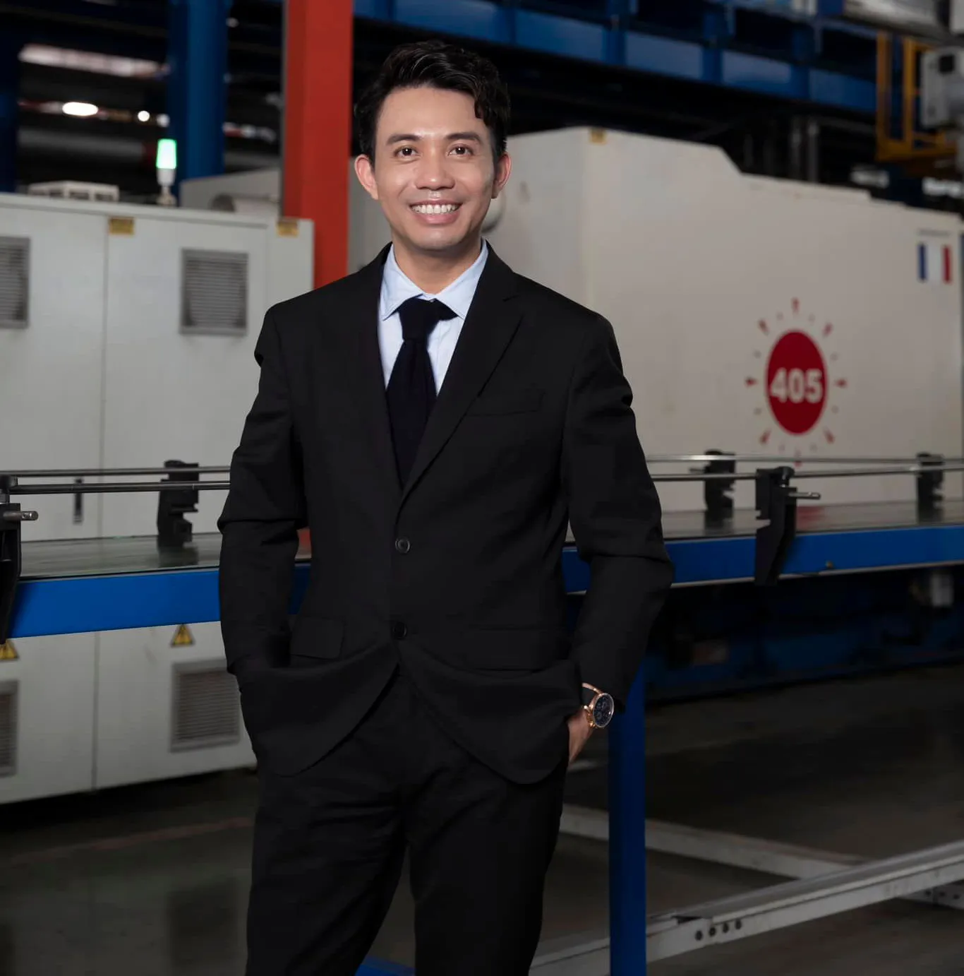 dai-gia-minh-nhua-tang-qua-tet-tien-ty-cho-vo-3