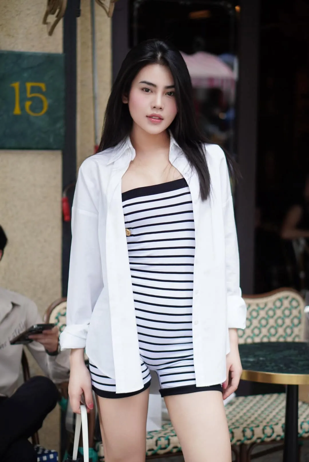 a-hau-chu-thi-anh-noi-ve-chuyen-hen-ho-thieu-gia-nghiem-duc-1