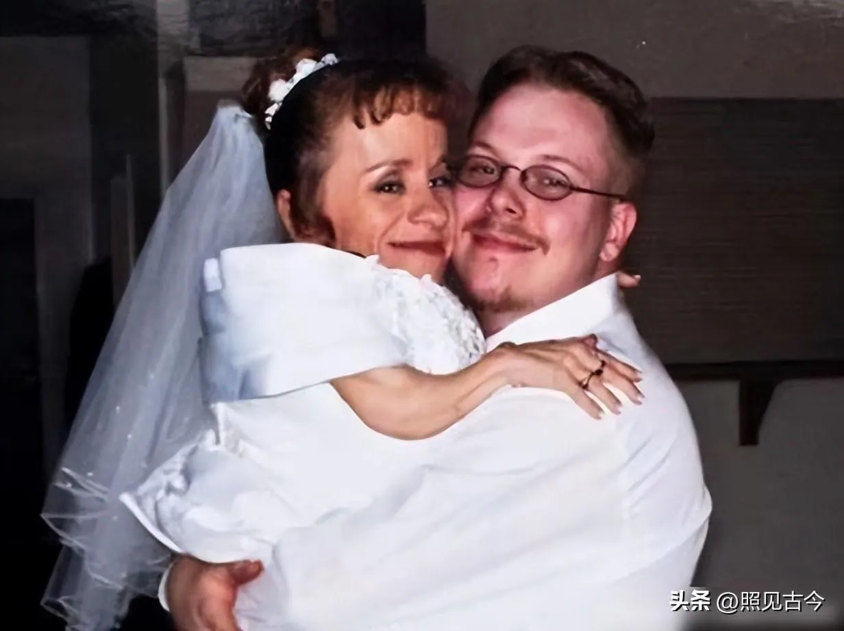 nguoi-phu-nu-cao-70cm-lay-chong-cao-1m8-sinh-duoc-3-con-6