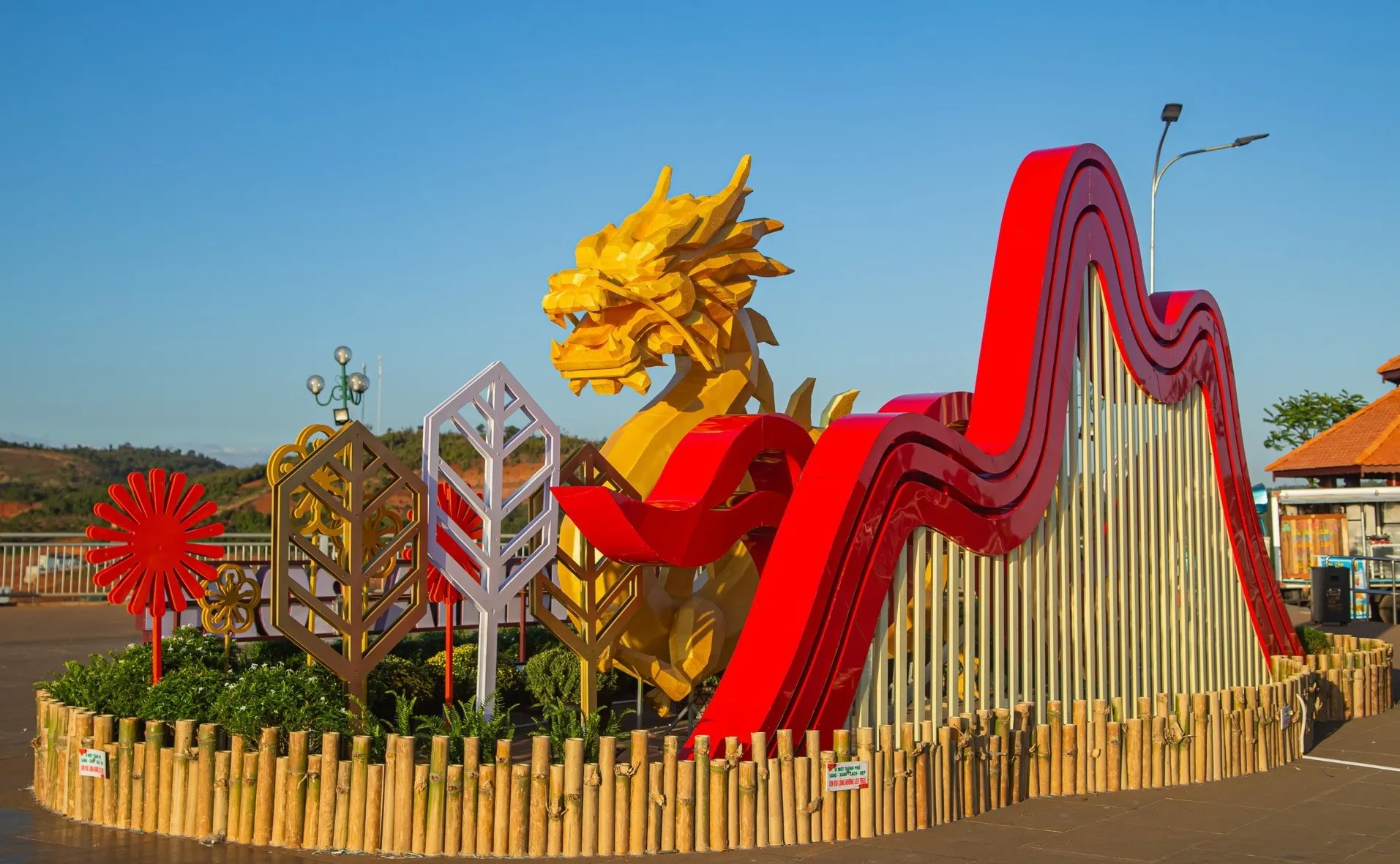 linh-vat-rong-tet-2024-5