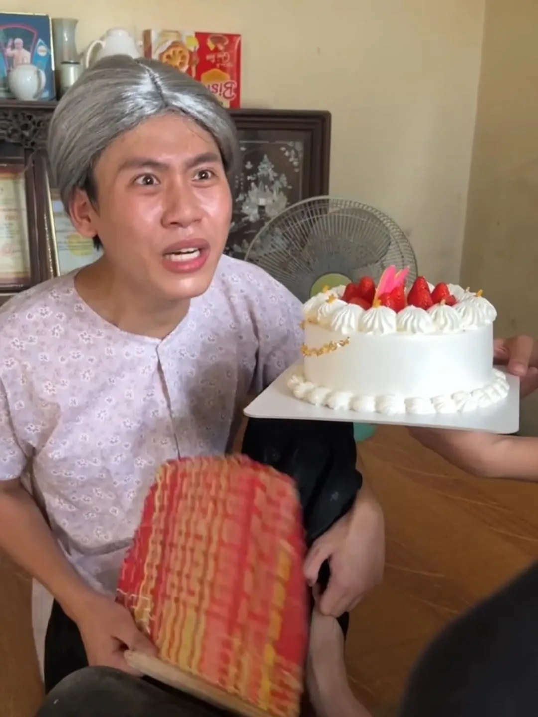 tiktoker-pham-vinh-ket-hon-o-tuoi-25-5