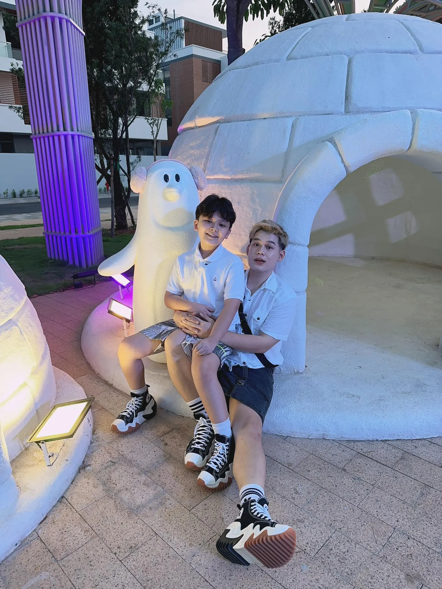 long-chun-len-tieng-ve-chuyen-em-trai-nhuom-toc