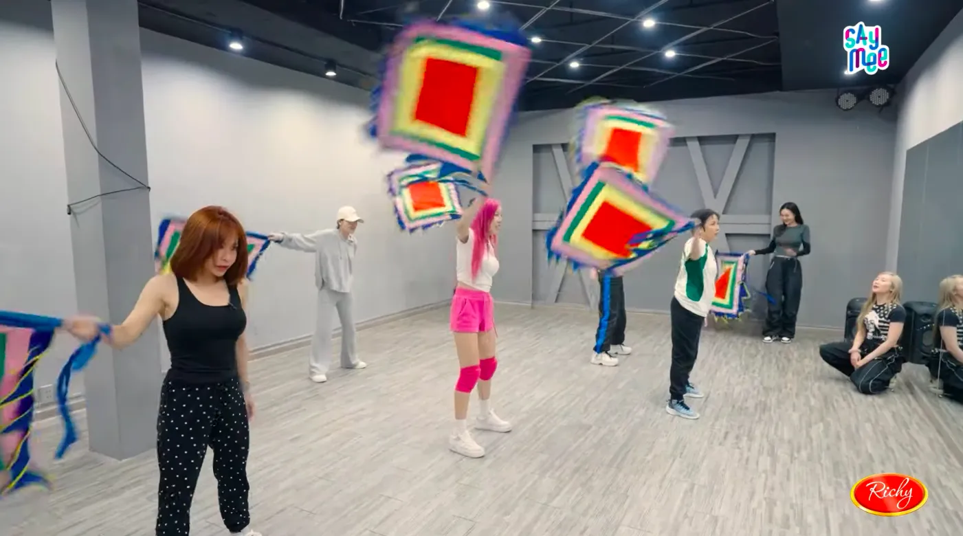 thu-phuong-lam-co-giao-phu-dao-cho-my-linh-1