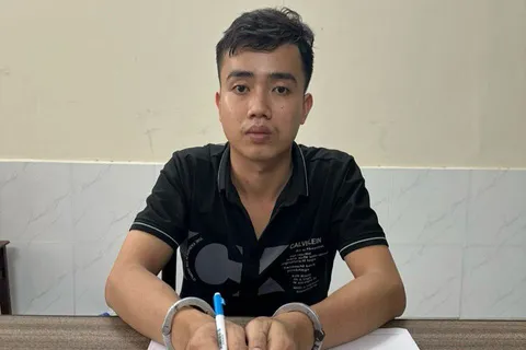 co-gai-25-tuoi-mat-tich-khi-ve-que-1