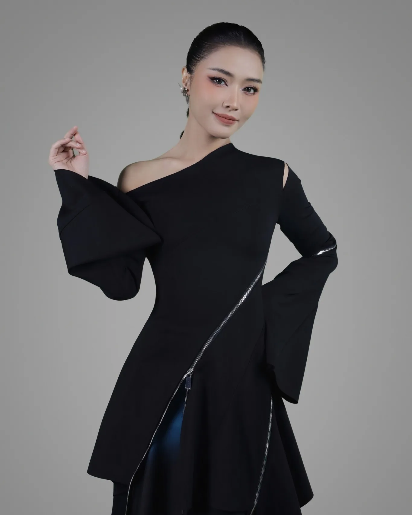 bich-phuong-dang-hen-ho-tang-duy-tan