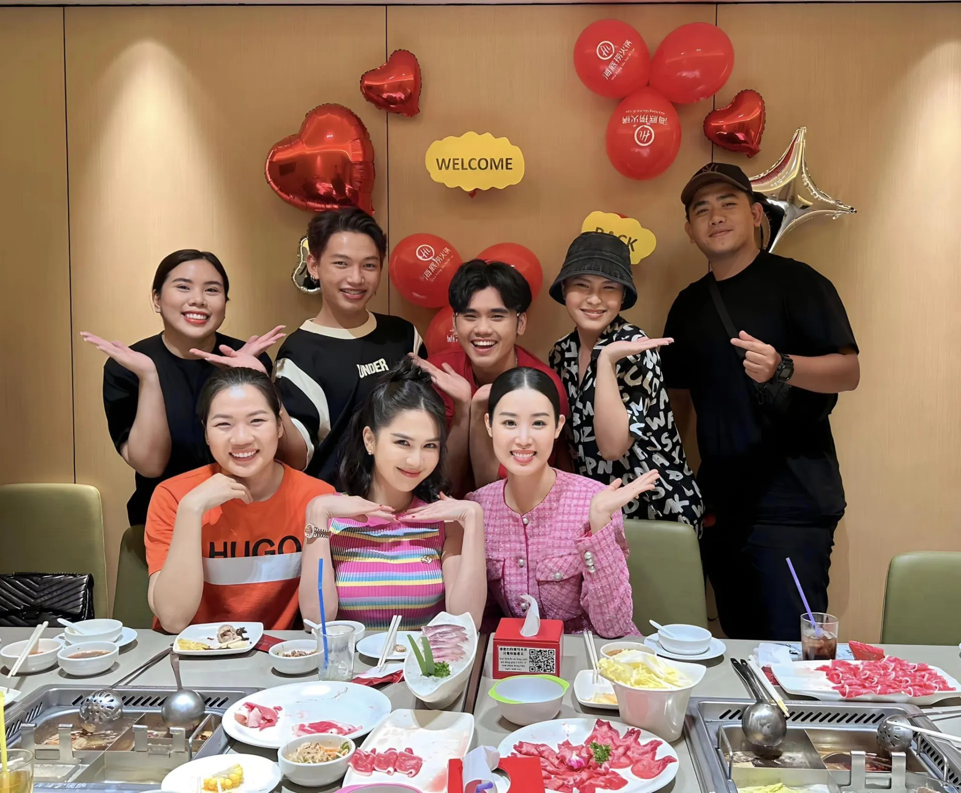 ngoc-trinh-nhan-tin-vui-ve-tinh-duyen-dip-dau-nam