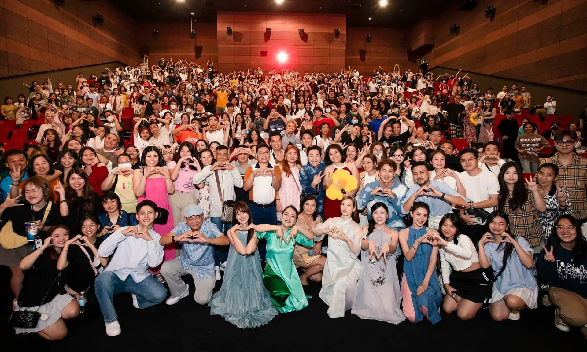 23-nguoi-viet-nam-co-1-nguoi-xem-phim-mai-2