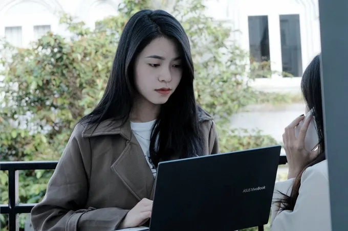 nhung-co-gai-len-duong-nhap-ngu-nam-2024