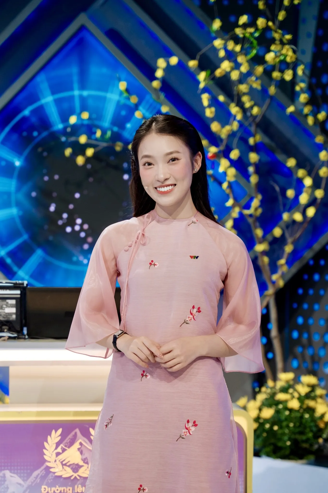 mc-khanh-vy-giau-co-o-tuoi-25-1