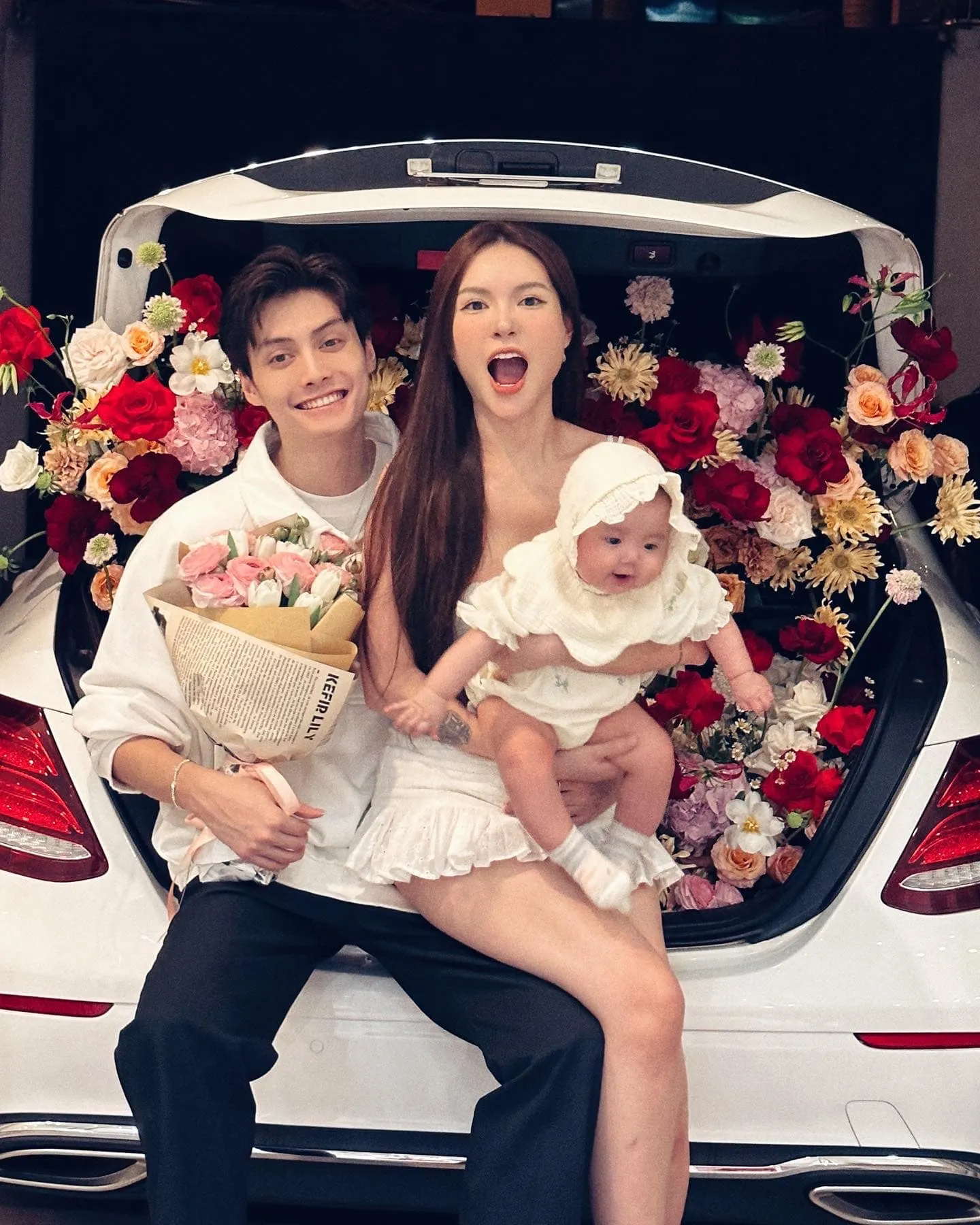 tuan-duong-tang-qua-mung-8-thang-khung-cho-lucie-1