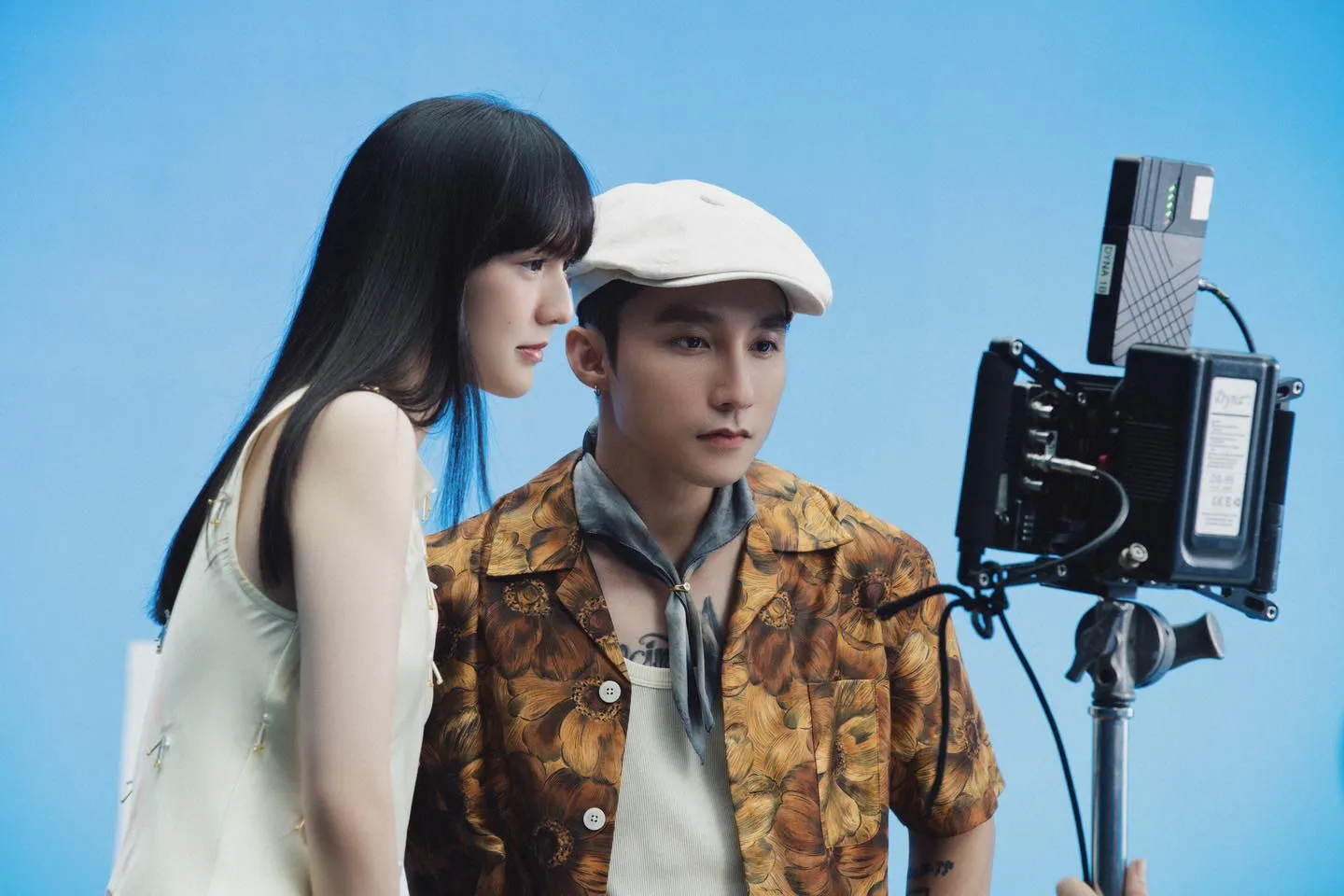 viruss-reaction-mv-chung-ta-cua-tuong-lai-cua-son-tung-1