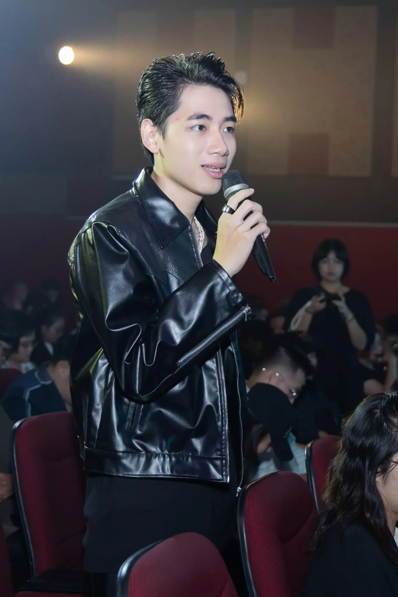 cdm-truyen-tay-nhau-don-xin-loi-kicm-2