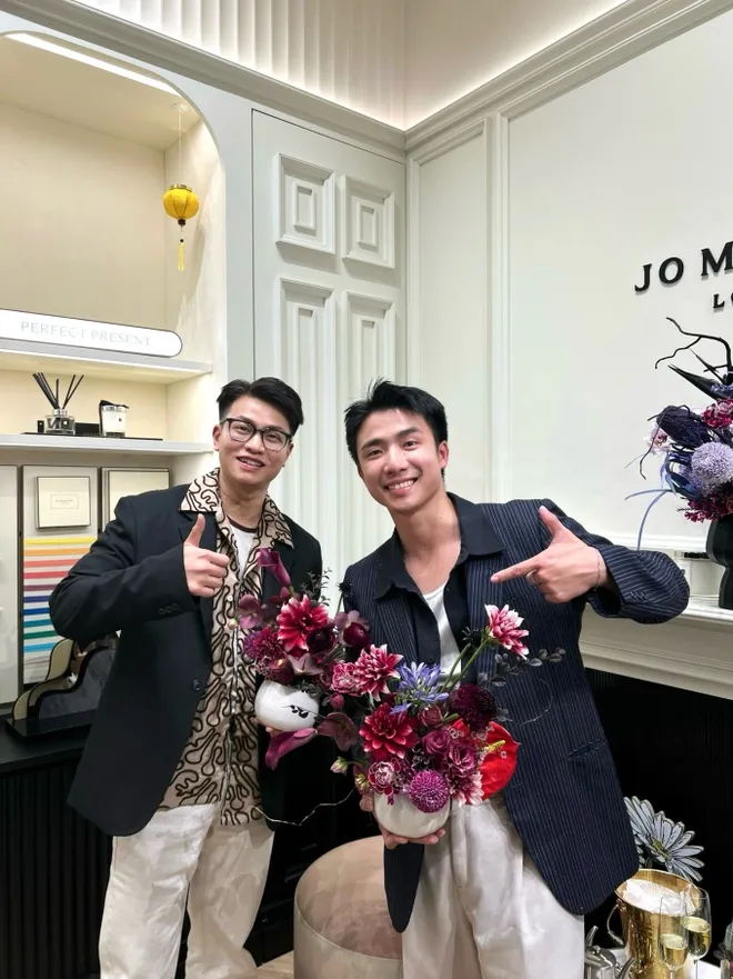 ninh-anh-bui-va-tung-duong-dai-nao-trung-tam-thuong-mai-2