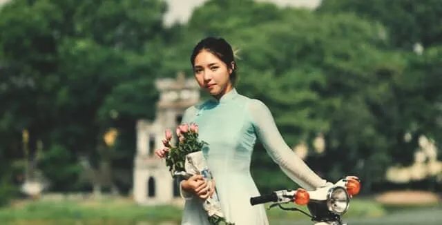 dien-vien-le-khanh-chia-se-chuyen-sinh-con-gai-dau-long-4