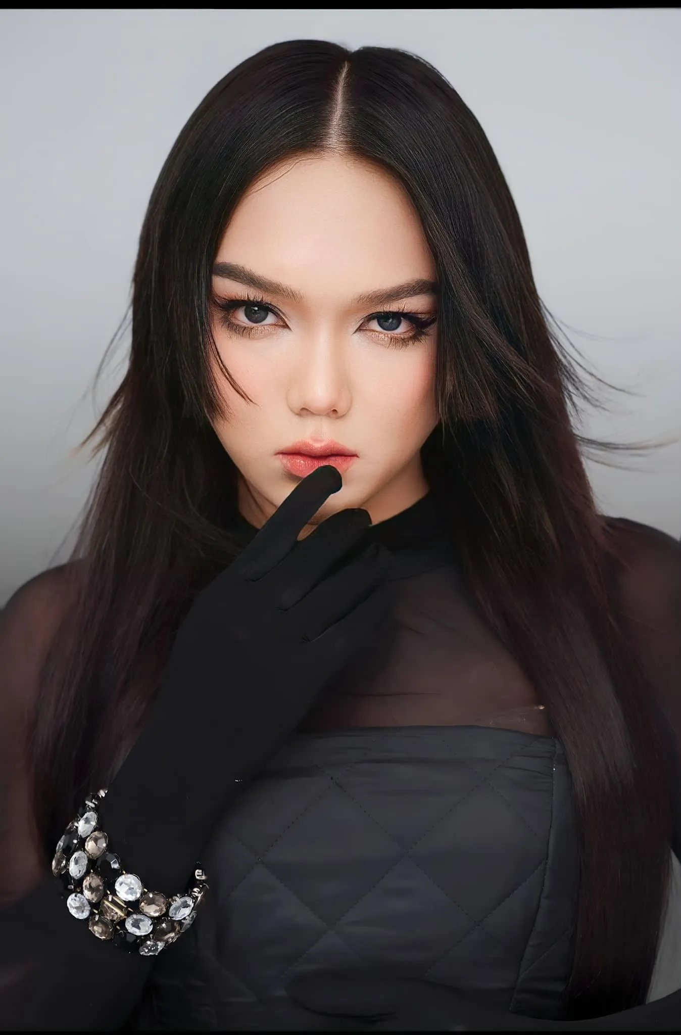 pham-thoai-la-vo-ban-be-khong-ai-tin