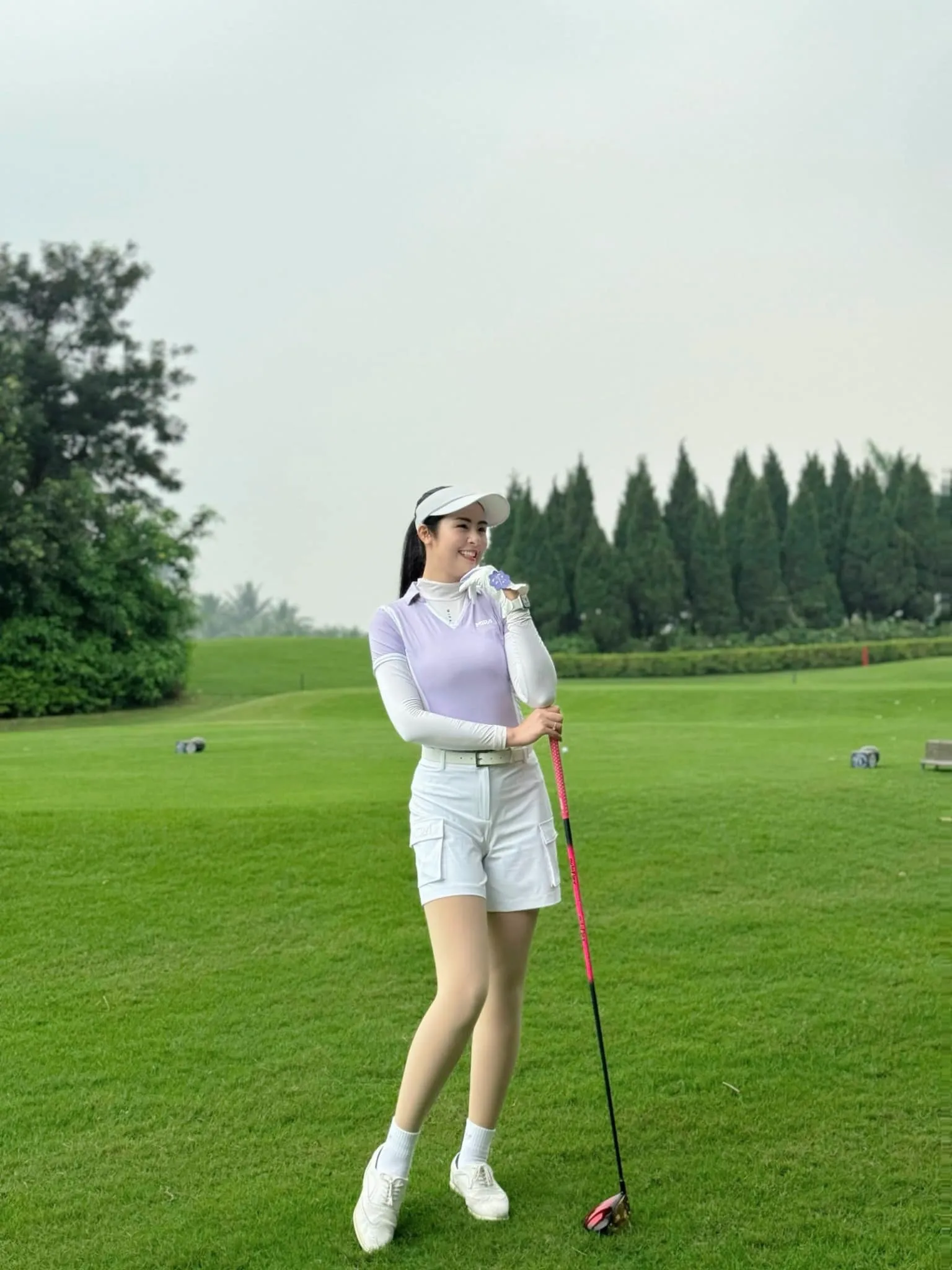 hoa-hau-ngoc-han-thu-nhan-tien-ty-moi-nam