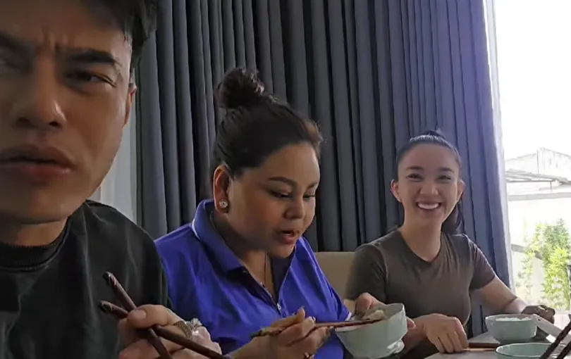 le-duong-bao-lam-hoi-vo-co-ghen-khi-chup-hinh-cung-le-giang-2