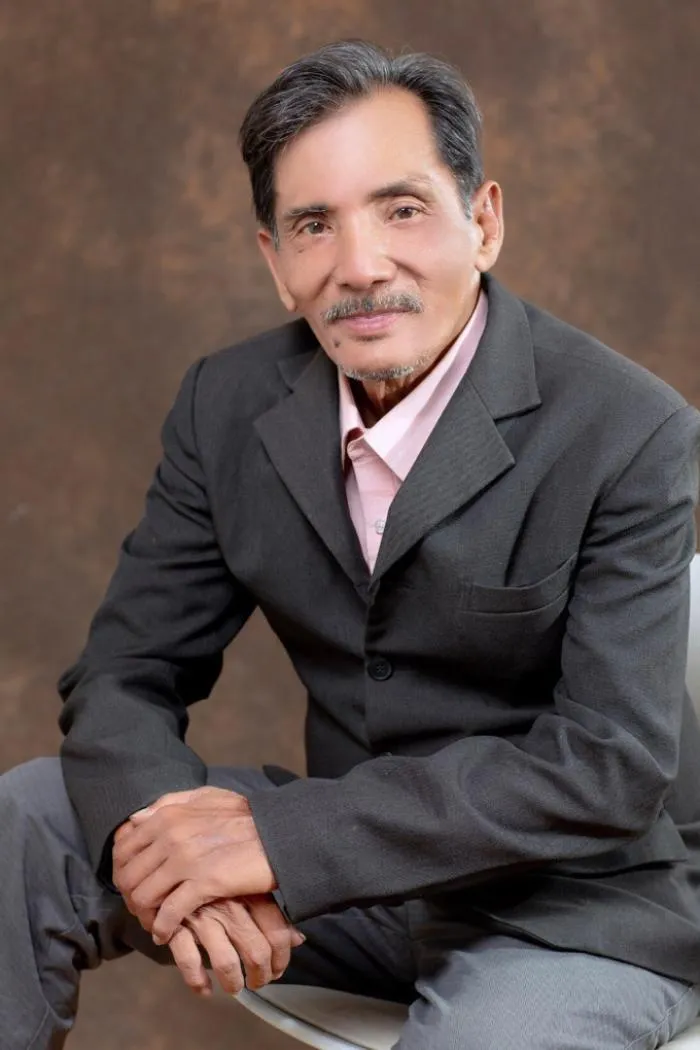 dien-vien-thuong-tin-mau-thuan-voi-vo-con-1