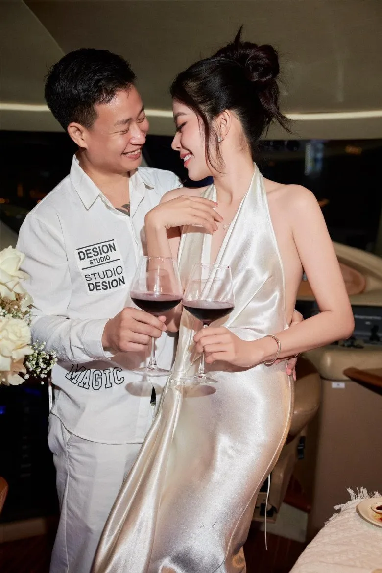 nam-em-bi-de-nghi-cam-hoat-dong-nghe-thuat-4