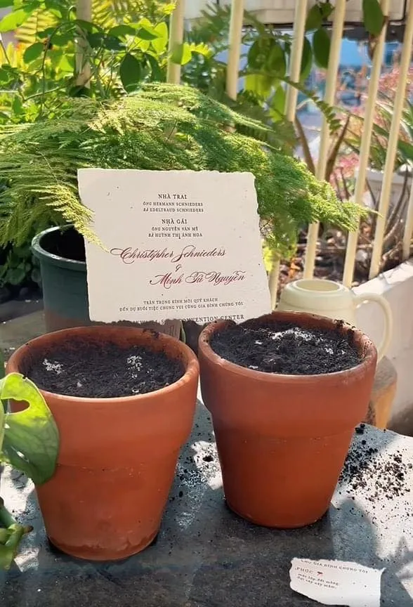 khach-moi-du-dam-cuoi-minh-tu-3