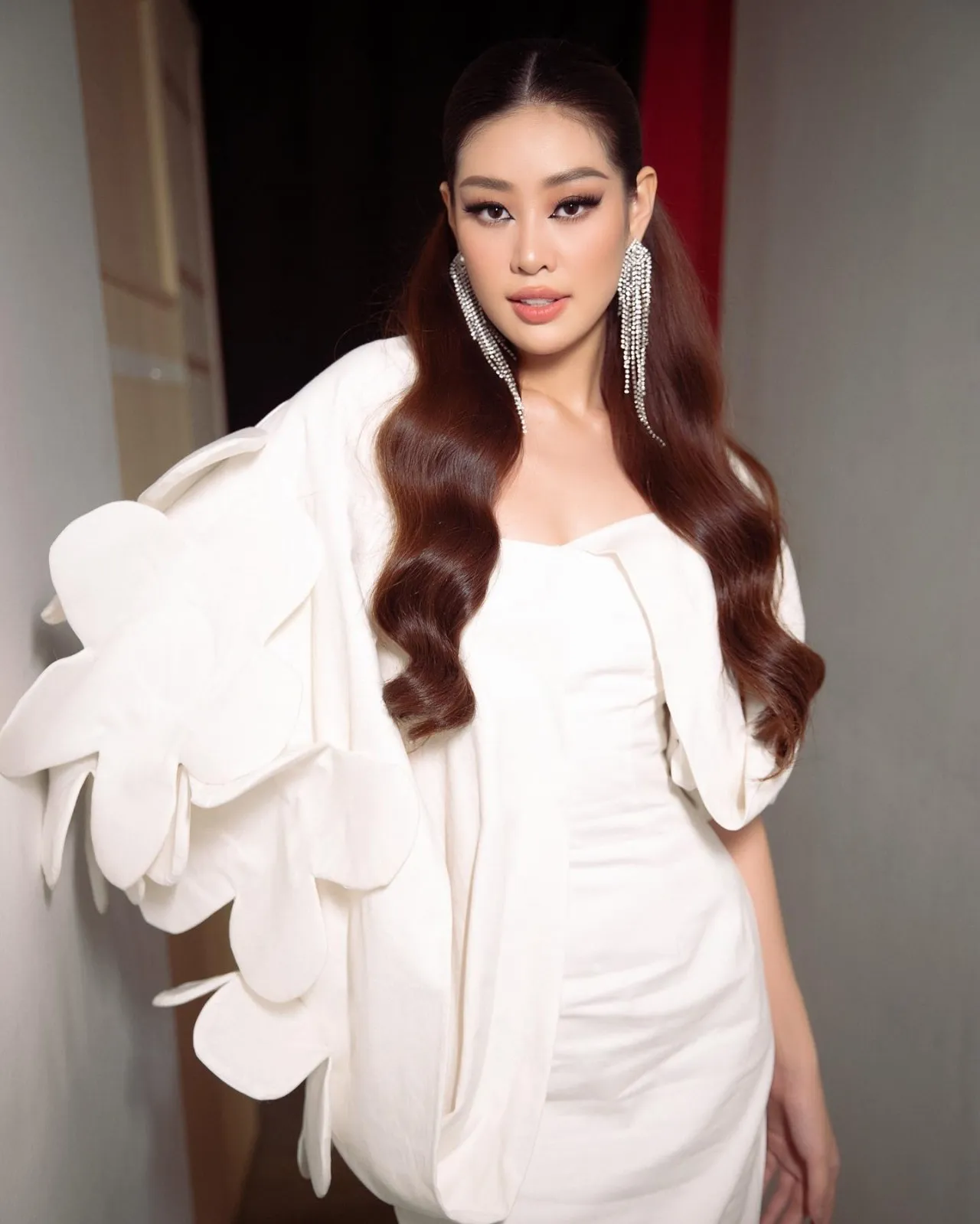 hoa-hau-khanh-van-chuan-bi-lay-chong-6