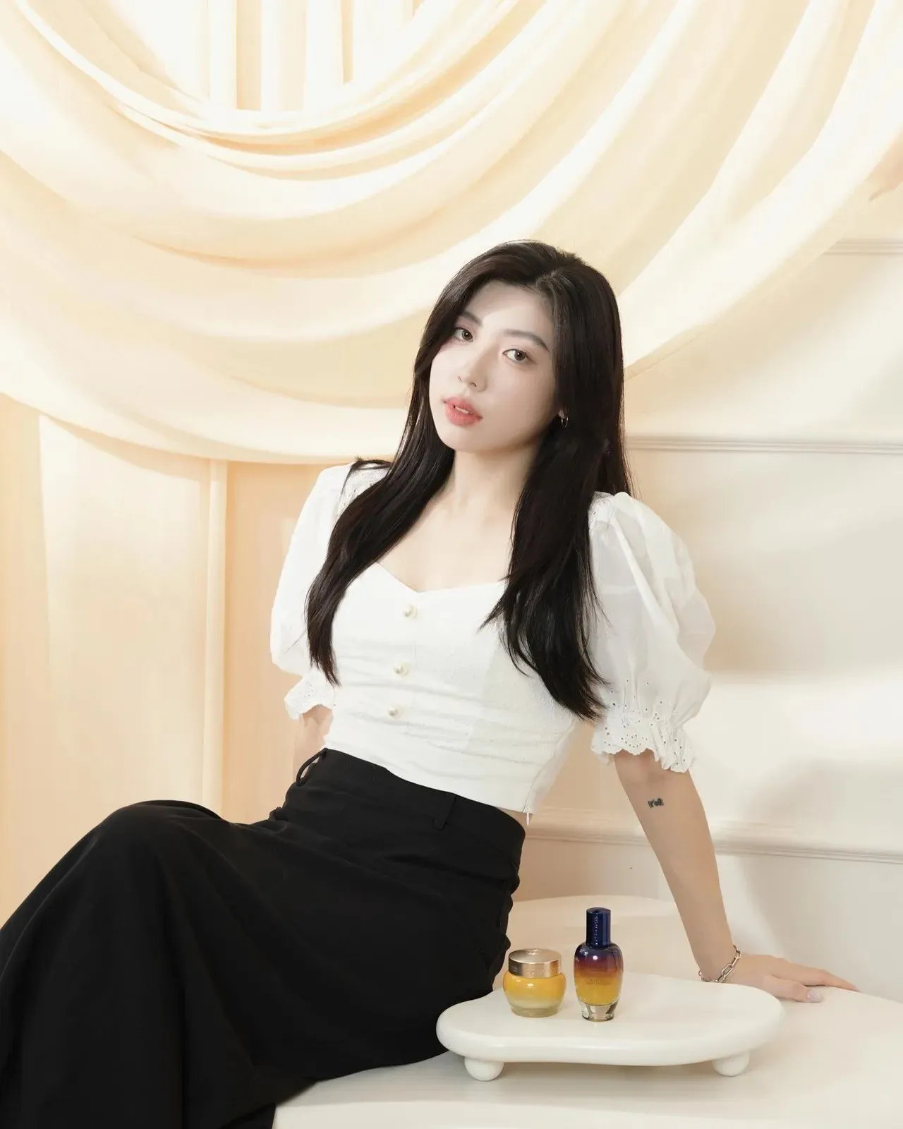 nam-dien-vien-mat-su-nghie-vi-be-boi-ngoai-tinh-4