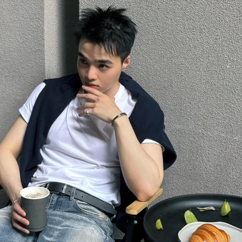 tun-pham-va-emma-nhat-khanh-hen-ho-1