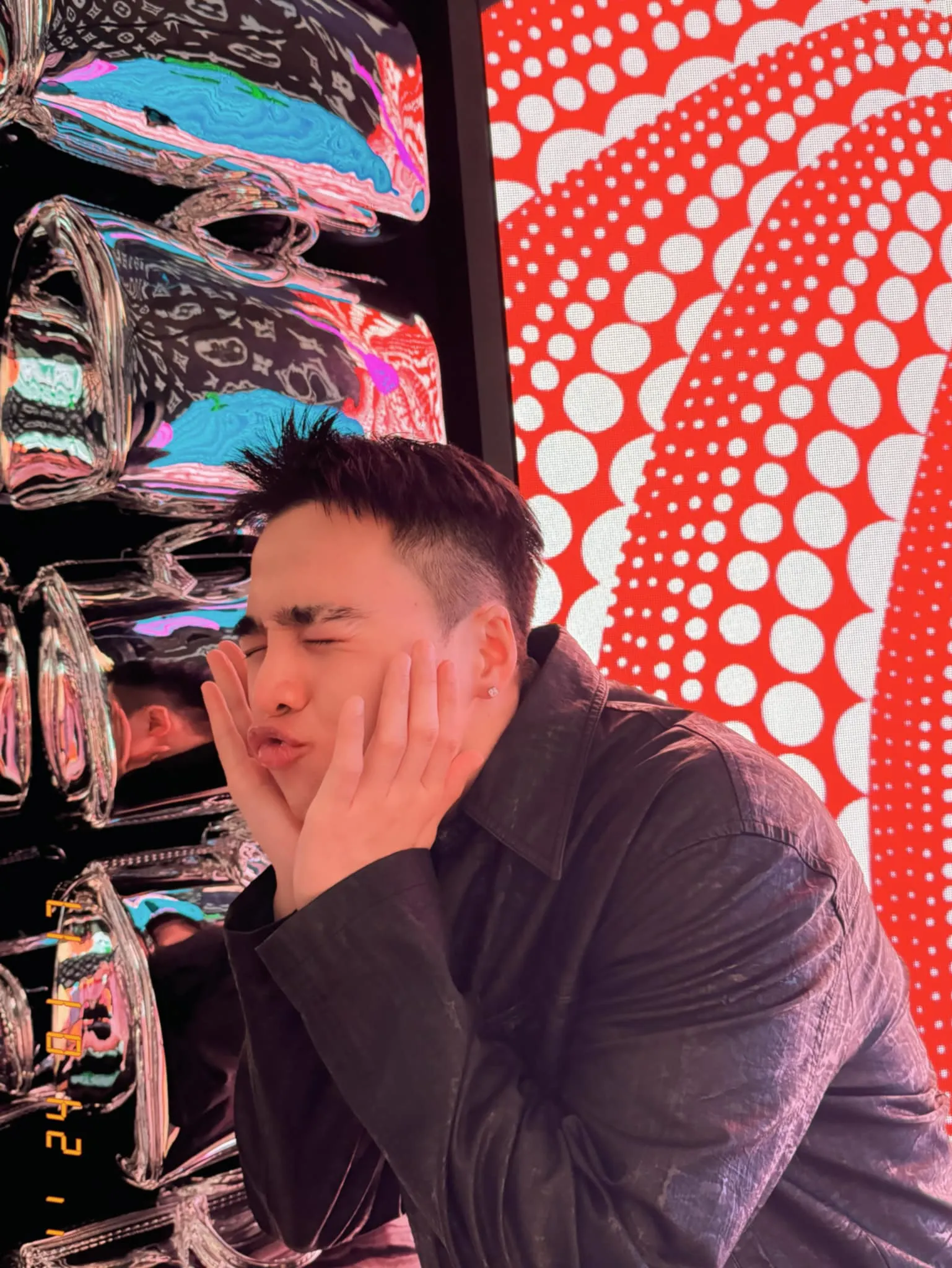 tun-pham-va-emma-nhat-khanh-hen-ho-3