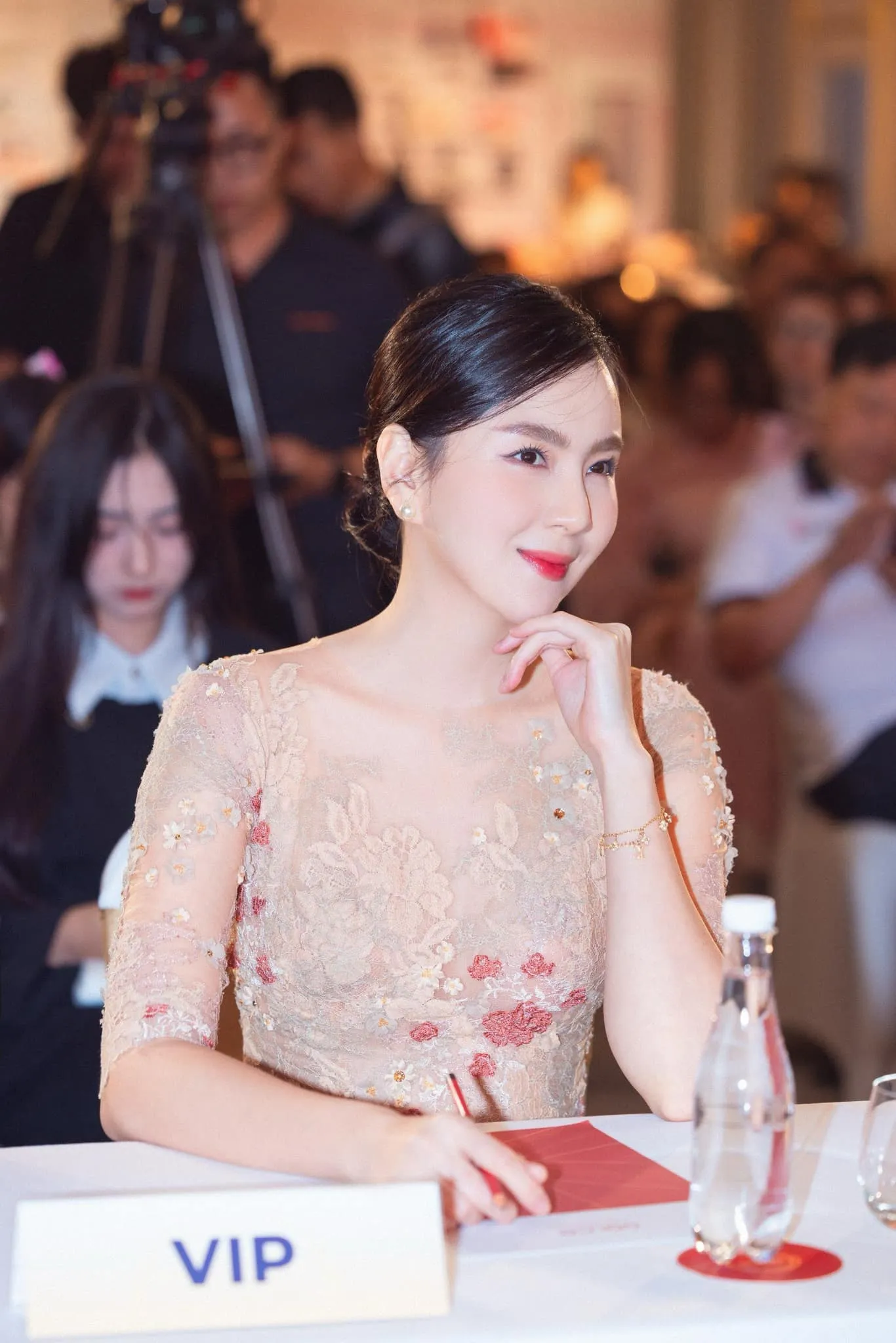 btv-mai-ngoc-mong-muon-lam-me