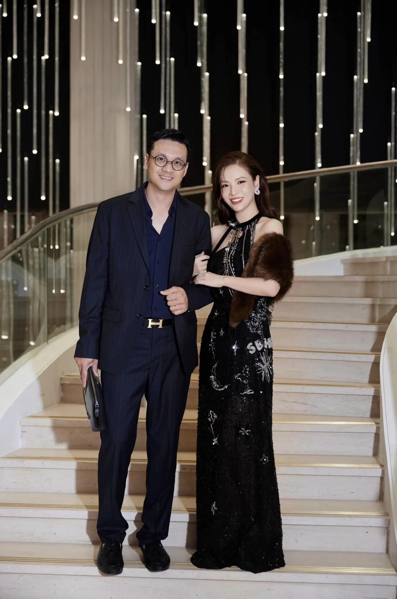 chuyen-tinh-nhu-phim-cua-btv-dan-le-2