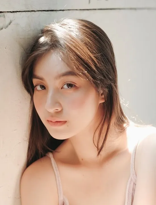 thao-tam-noi-ve-viec-thay-vai-kaity-nguyen-1