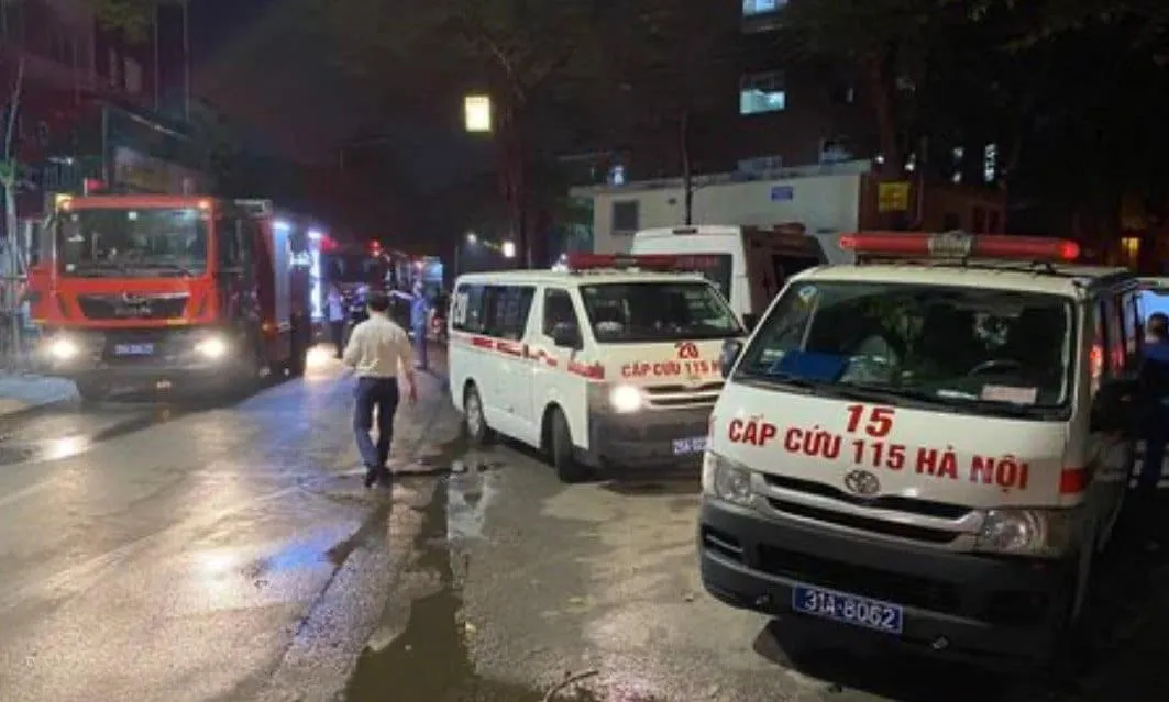 co-gai-may-man-thoat-nan-khoi-dam-chay-o-trung-kinh-2