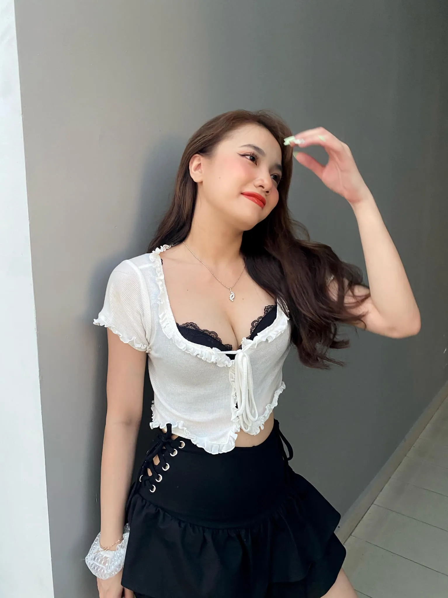 emma-nhat-khanh-va-tun-pham