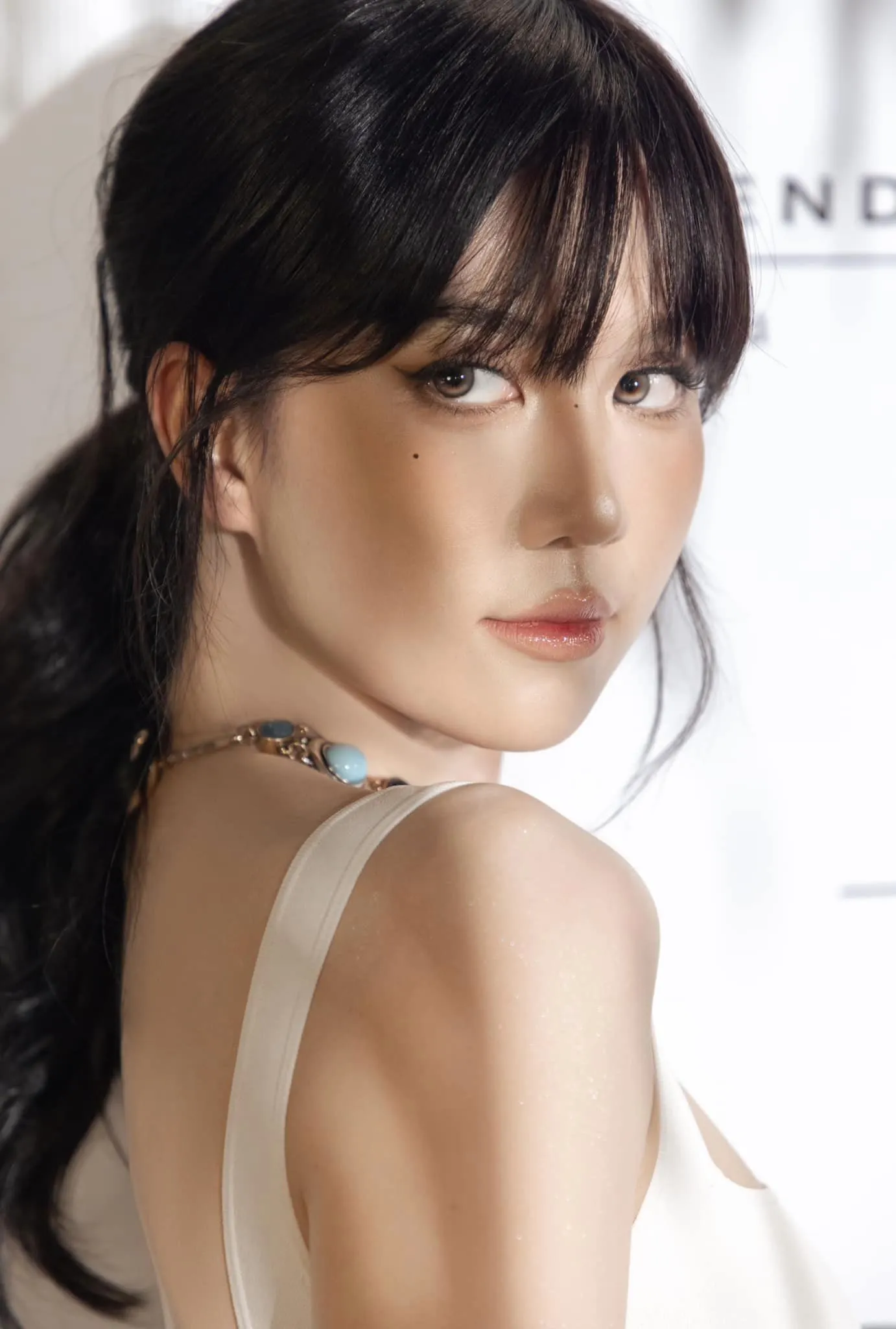 ngoc-trinh-nghi-van-phau-thuat-tham-my-1