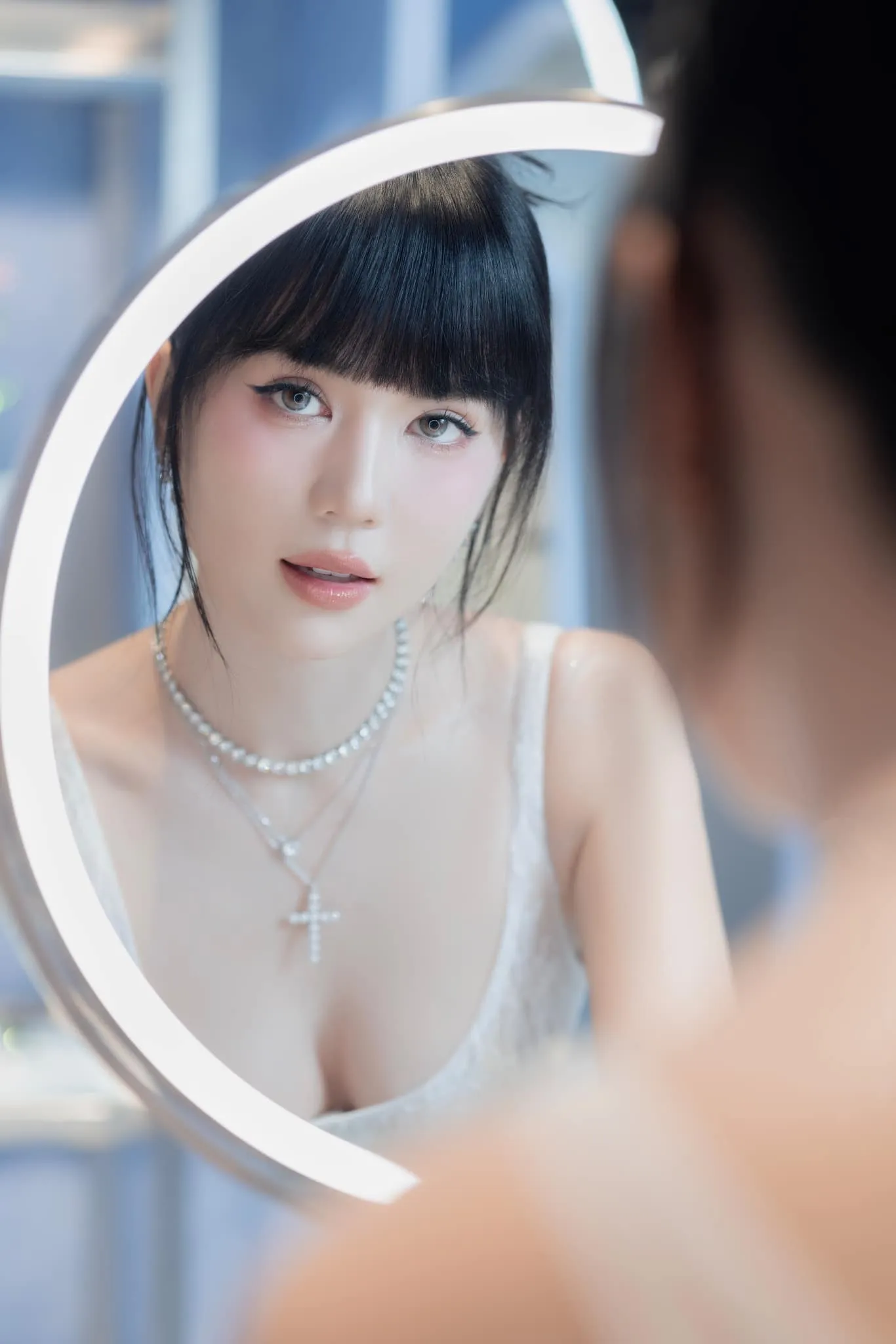 ngoc-trinh-nghi-van-phau-thuat-tham-my-6