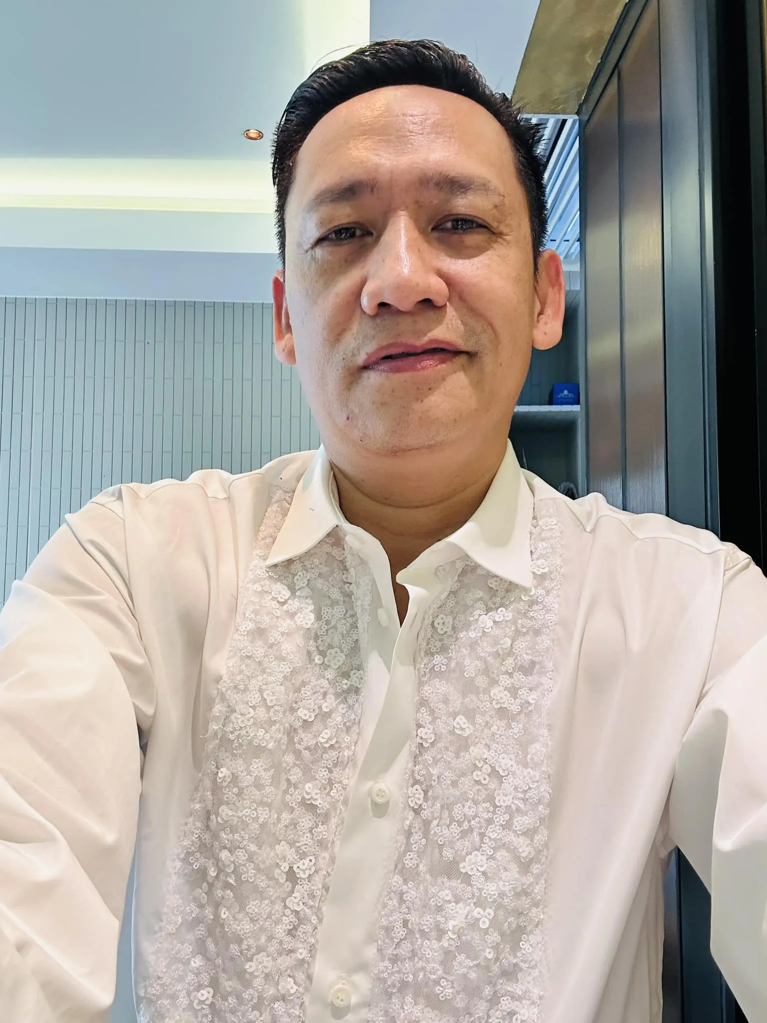 ca-si-duy-manh-noi-ve-viec-nghe-si-lam-tu-thien