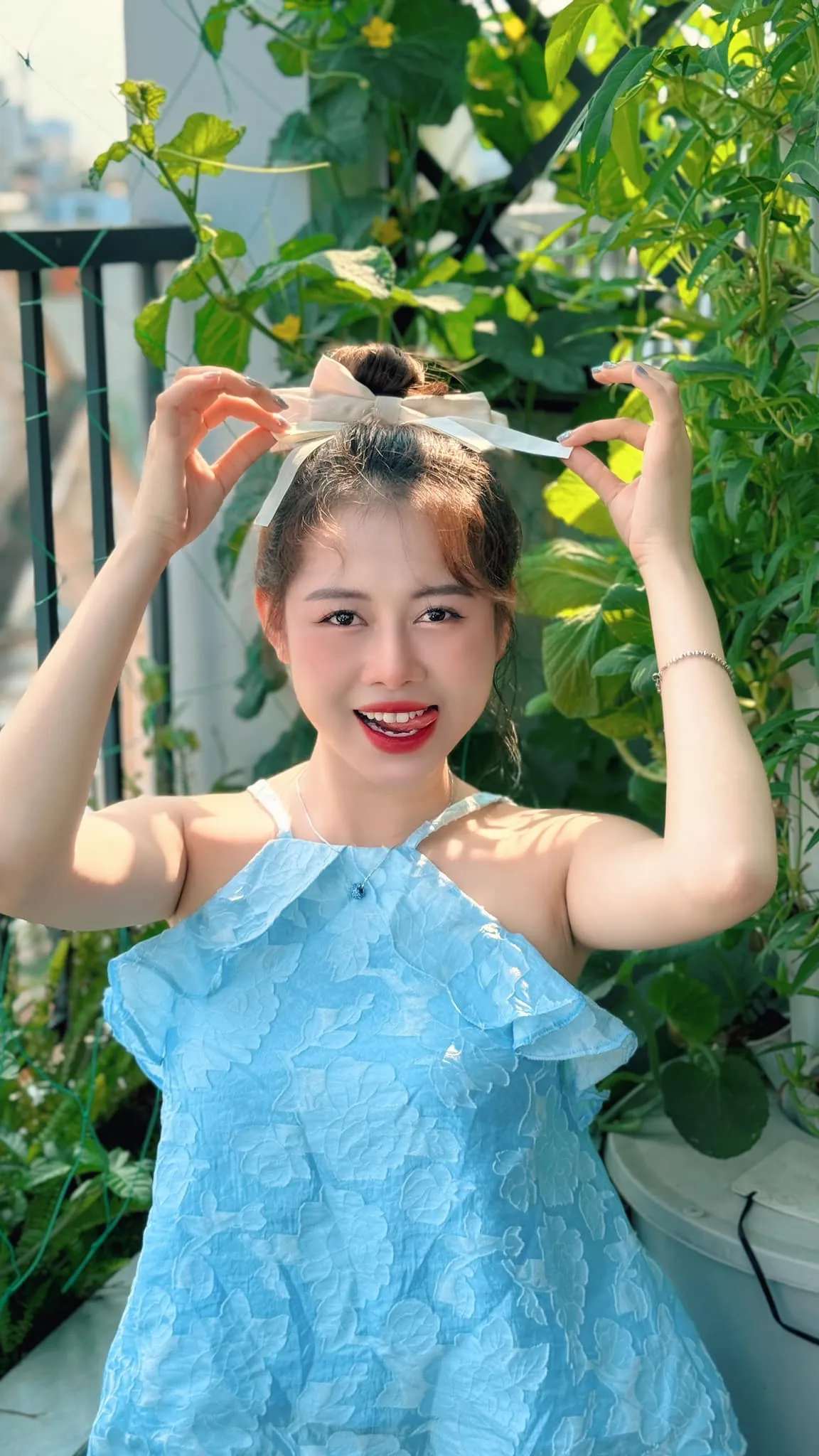 viet-phuongt-thoa-phan-hoi-tin-mang-thai-5