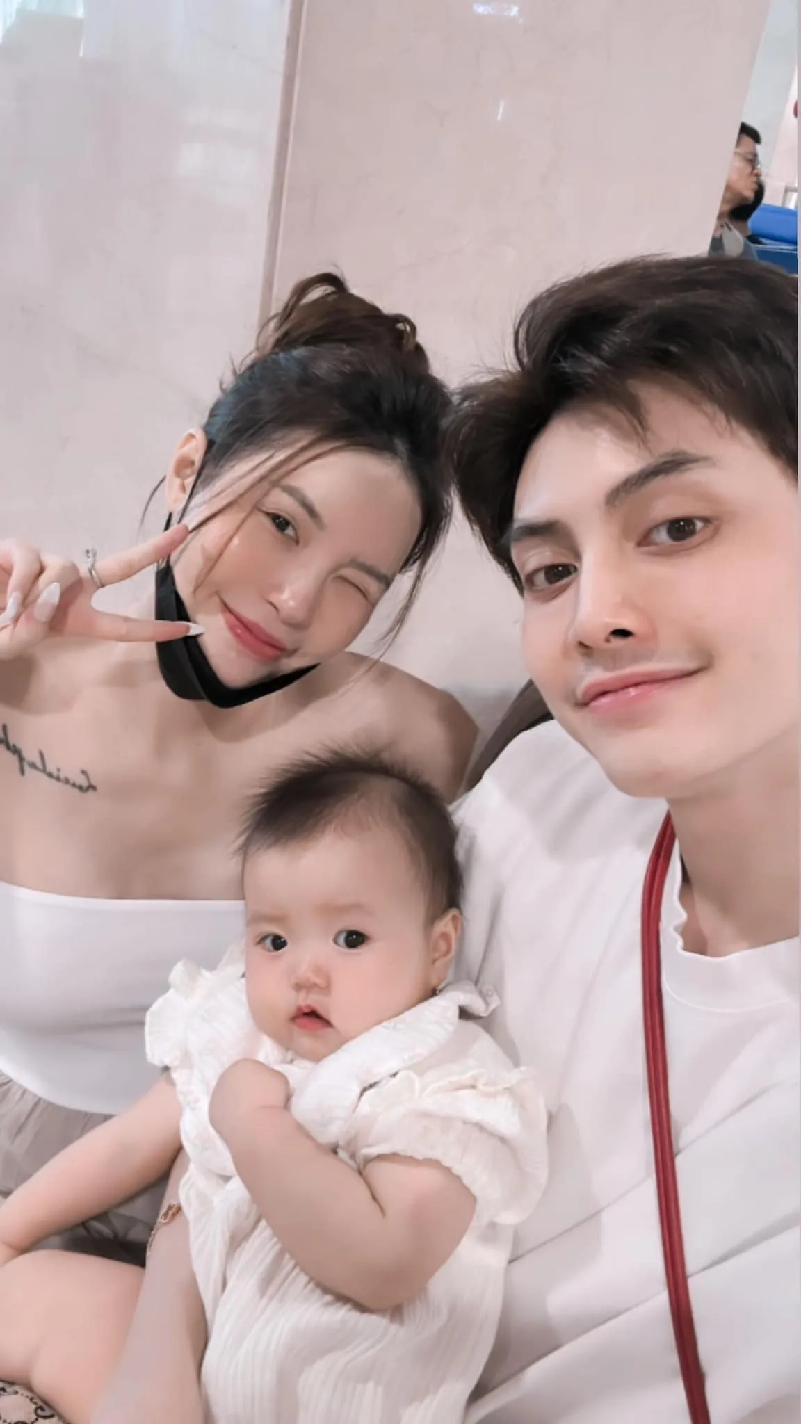 lucie-nguyen-noi-ve-chuyen-sinh-con-gai