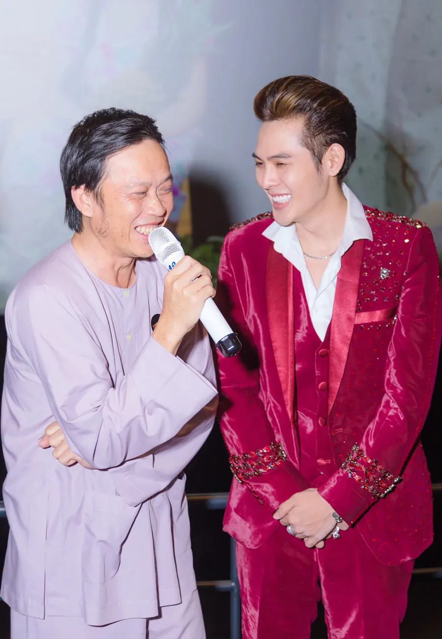 vo-dang-khoa-len-tieng-ve-tin-don-phau-thuat-tham-my-7