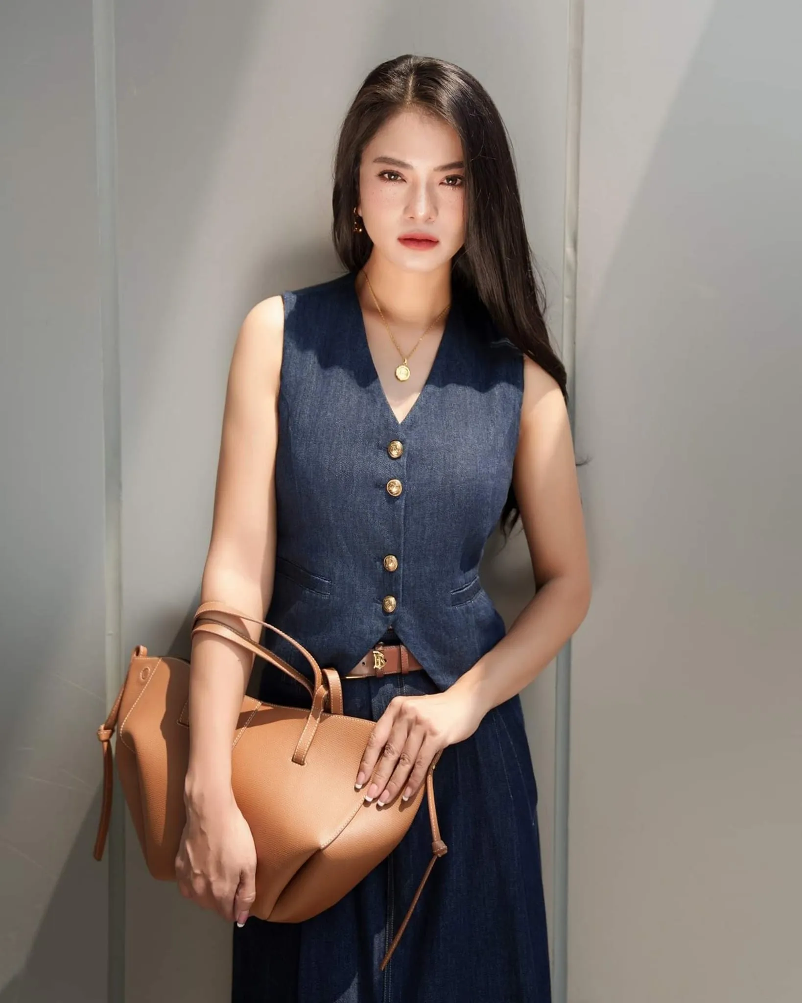 dien-vien-thuy-hang-hoi-phuc-sau-tai-nan-1