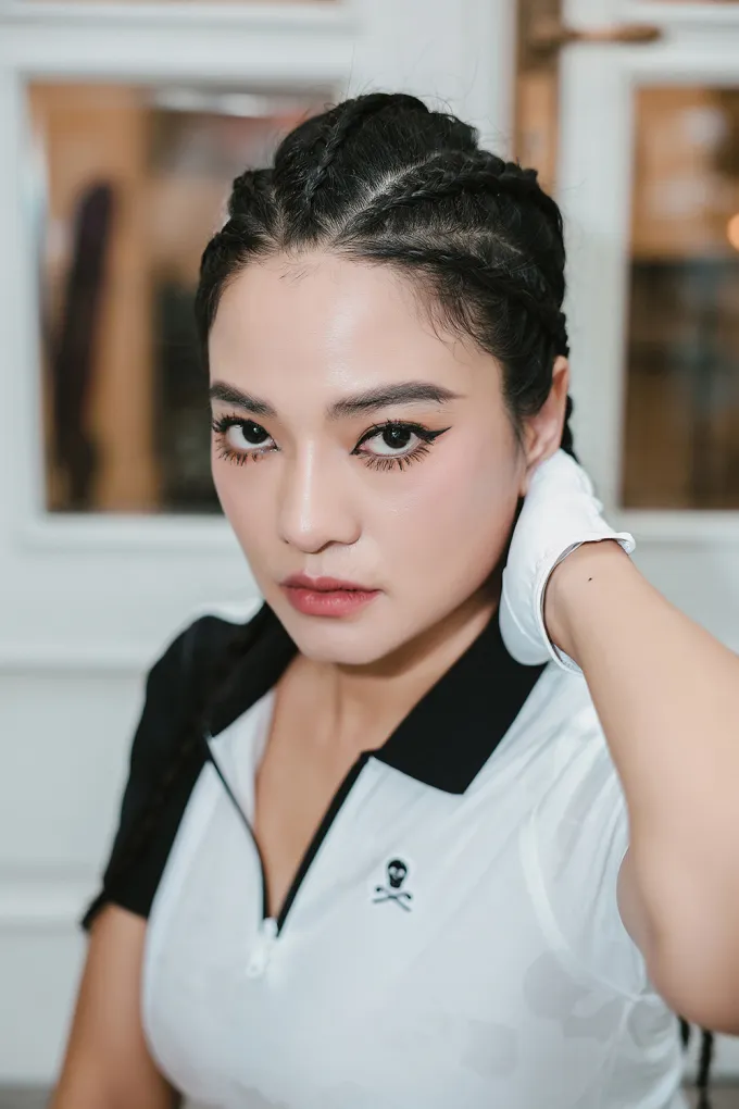 dien-vien-thuy-hang-hoi-phuc-sau-tai-nan-3